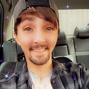 Meet your Posher, Aron